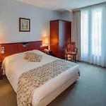 Noemys Montlucon - Restaurant Hotel