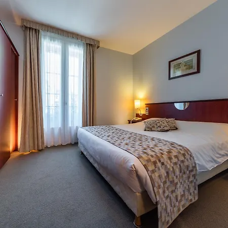 Hotel Noemys Montlucon - Restaurant Néris-les-Bains