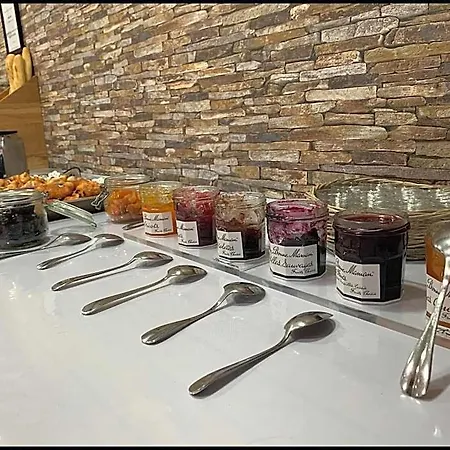Hotel Noemys Montlucon - Restaurant Néris-les-Bains