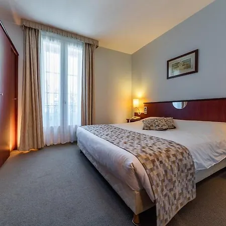 Noemys Montlucon - Restaurant Hotel