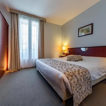 Hotel Noemys Montlucon - Restaurant Néris-les-Bains