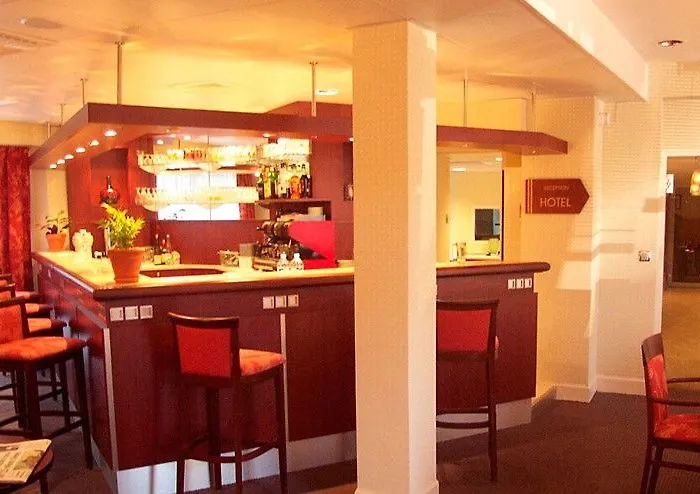 Noemys Montlucon - Restaurant 3*